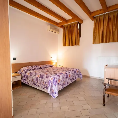 Agriturismo Mazzeracca-3